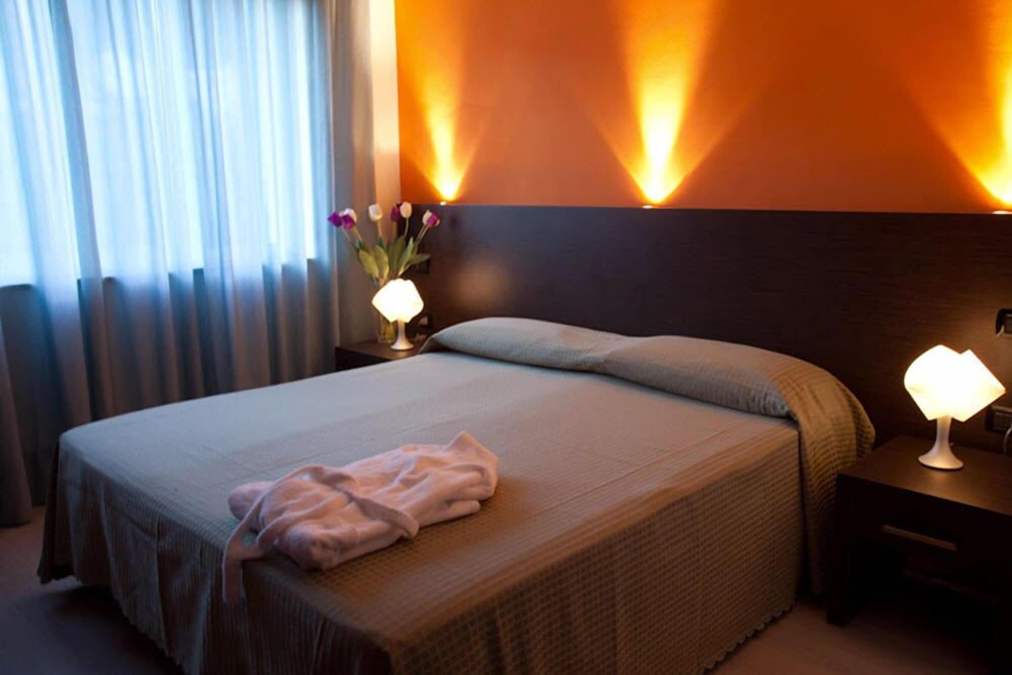 Grand Hotel Delle Terme Terme Luigiane Esterno foto