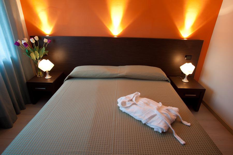 Grand Hotel Delle Terme Terme Luigiane Esterno foto