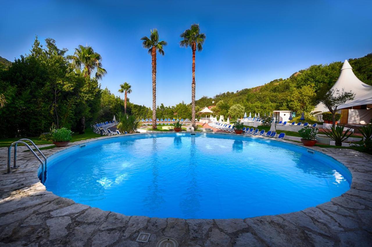 Grand Hotel Delle Terme Terme Luigiane Esterno foto