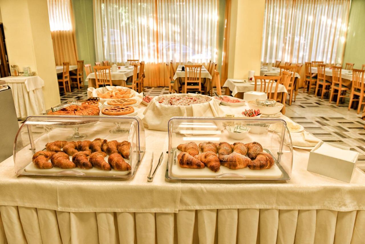 Grand Hotel Delle Terme Terme Luigiane Esterno foto